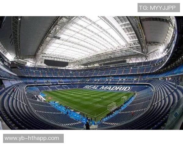 皇马伯纳乌看台巨型TIFO展现伟大精神迎战巴萨